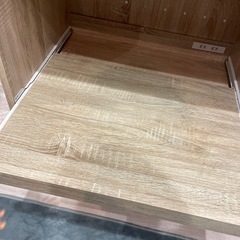 
食器棚 の画像