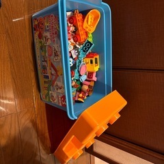 アンパンマン　パン工場とすべり台のおうち　ブロックバケツの画像