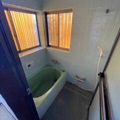 格安DIY戸建4LDK🉐★初期費用20,000円 即入居可 1月末まで家賃無料　駐車場２台付き★ 家賃3万【ペット可 】 戸建て 格安 DIY可能 複数入居可 賃貸物件 バストイレ別 事務所・寮として利用可能  − 埼玉県
