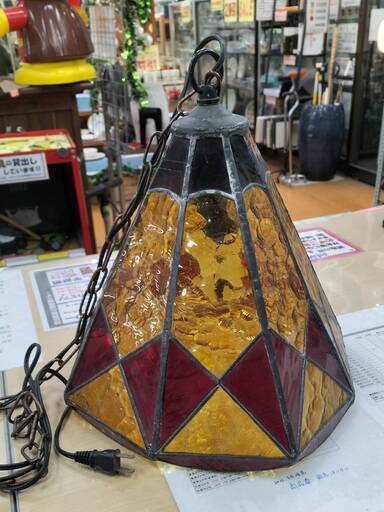 ●ステンドグラス　ペンダントタイト　天井照明 レトロ アンティーク ビンテージ