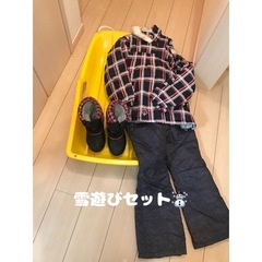 値下げ　最終価格❣️スキーウェア150センチ雪遊びセット⛄️