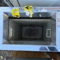 値下げしました！【7個セット】業務用 ゴミ箱 くず入れ ダストボックス リサイクルボックス 屋外 現状の画像