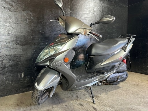 ★支払総額6.8万円★買取強化中！簡単無料査定！ キムコ レーシング125FI RFBSR LED ヘッドライト！リアキャリア付き！4スト、インジェクション♪通勤通学に♪