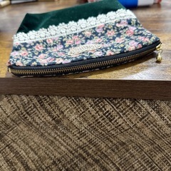 花柄 薔薇 ポーチの画像