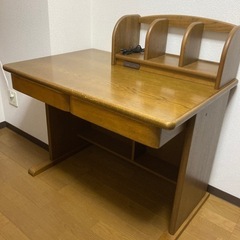 学習机と本立　無料です