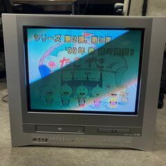 【TOSHIBA】 東芝 DVD・VTR内蔵テレビ ブラウン管テレビ 2004年製 J0664 の画像