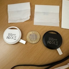 【GPSで追跡】スマートタグ　エアタグ（2個セット）airtag 紛失防止タグ gps スマートタグ Appleの「探す」に対応(iOS端末のみ)スマートトラッカー gps ミニ gps 小型 子供 gps 発信機 車両追跡 盗難対策 鍵 財布紛失防止 追跡タグ 超軽量 日本語説明書付き 　　　　　の画像