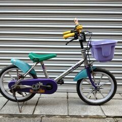 子供用自転車（補助輪無し）の画像