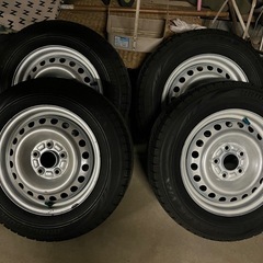 スタッドレス　15インチ　　