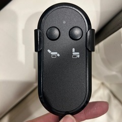 電動リクライニングソファ イス  リモコン操作 ホワイトの画像