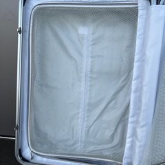 【お取引中】スーツケースの画像