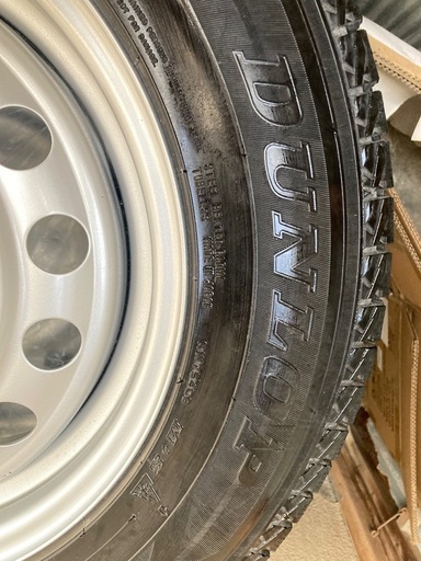 スタッドレスタイヤ　ブリヂストンWINTER MAXX SJ8＋　175/80R15 900 鉄チン　４本