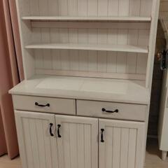 食器棚 フレンチカントリー風