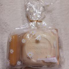 せっけん　ハニーソープ　1袋3個入り　150円　2袋で300円の画像