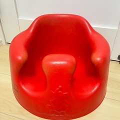 バンボ Bumbo 子ども椅子 ベビーチェア 赤