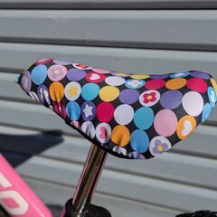 お話中　子供用　ペダルなし自転車　の画像