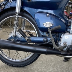 スーパーカブ90マフラーの画像