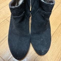 ショートブーツの画像