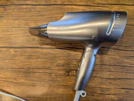 Panasonic ナノイー ヘアドライヤー シルバー