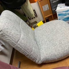 リクライニング座椅子の画像