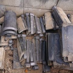 ●●●古民家再生やDIYに！割れ日本瓦100枚無料でお譲りいたします●●●の画像