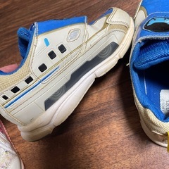 プラレール靴　18センチの画像