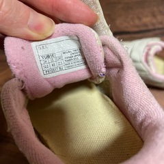 asics 14センチ　花柄の画像