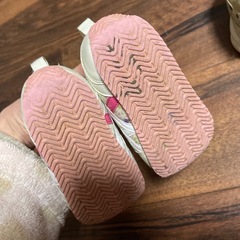 asics 14センチ　花柄の画像