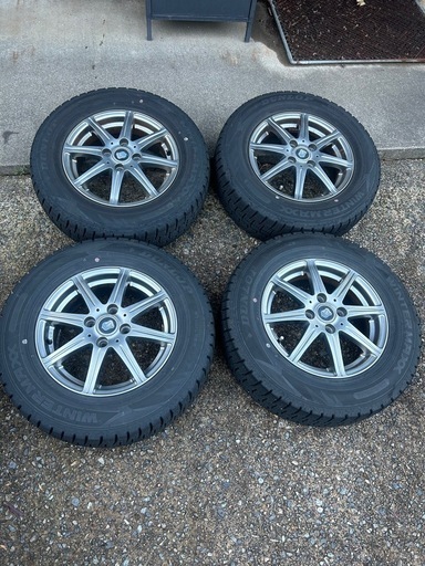 185 70R14スタッドレスタイヤ