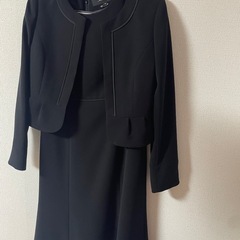 喪服　　スーツ　フォーマル
