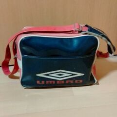 UMBRO　エナメルバッグ