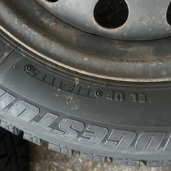 スタッドレスタイヤ155 65R13の画像