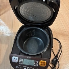 お譲り先決定しました！象印　おしゃれ3号炊き炊飯器　黒厚釜　ブラウンの画像
