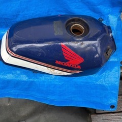 NS50F タンク(ジャンク)の画像