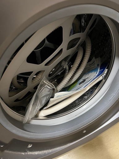 パナソニック　ドラム式洗濯機　NA-VR5600R 　