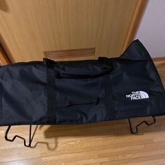 ノースフェイス　キャンプ　テーブルの画像