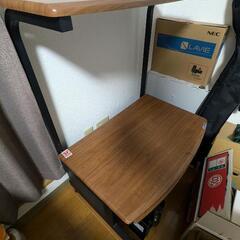 パソコン用デスクの画像