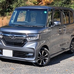 ホンダ　N-BOXカスタム　G･Lホンダセンシング　令和1年