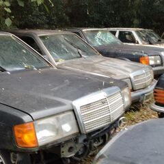 Mベンツ190E-20スポーツラインリサイクル―部品取り車及び部品