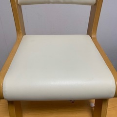 Kidzooテーブルと椅子セットの画像