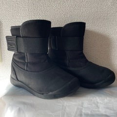 【美品】キッズ　スノーブーツ　15センチ14センチ