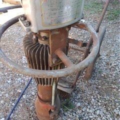 転圧機