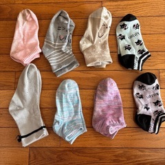 長袖Tシャツ&ワンピース4点セット　靴下8点セットの画像