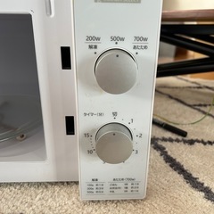 【受け渡し者決定済】電子レンジ　2021年製　ターンテーブルの画像