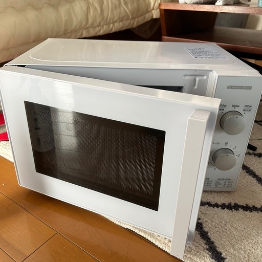 【受け渡し者決定済】電子レンジ　2021年製　ターンテーブル