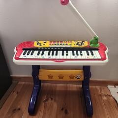【動作確認済み】自動キーボード　ピアノ知育玩具　おもちゃ(消毒済)