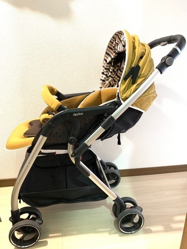 アップリカ　ベビーカー　Aprica 新生児から　両対面　名古屋市内or近郊まで対応OK