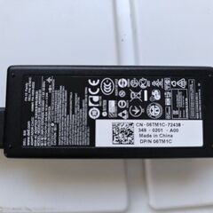 DELLノートパソコン専用　充電アダプター