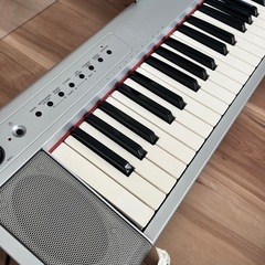 電子ピアノ　YAMAHA スタンド付き⭐︎の画像
