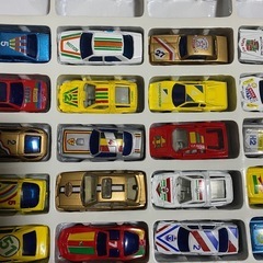 ミニカー26台の画像